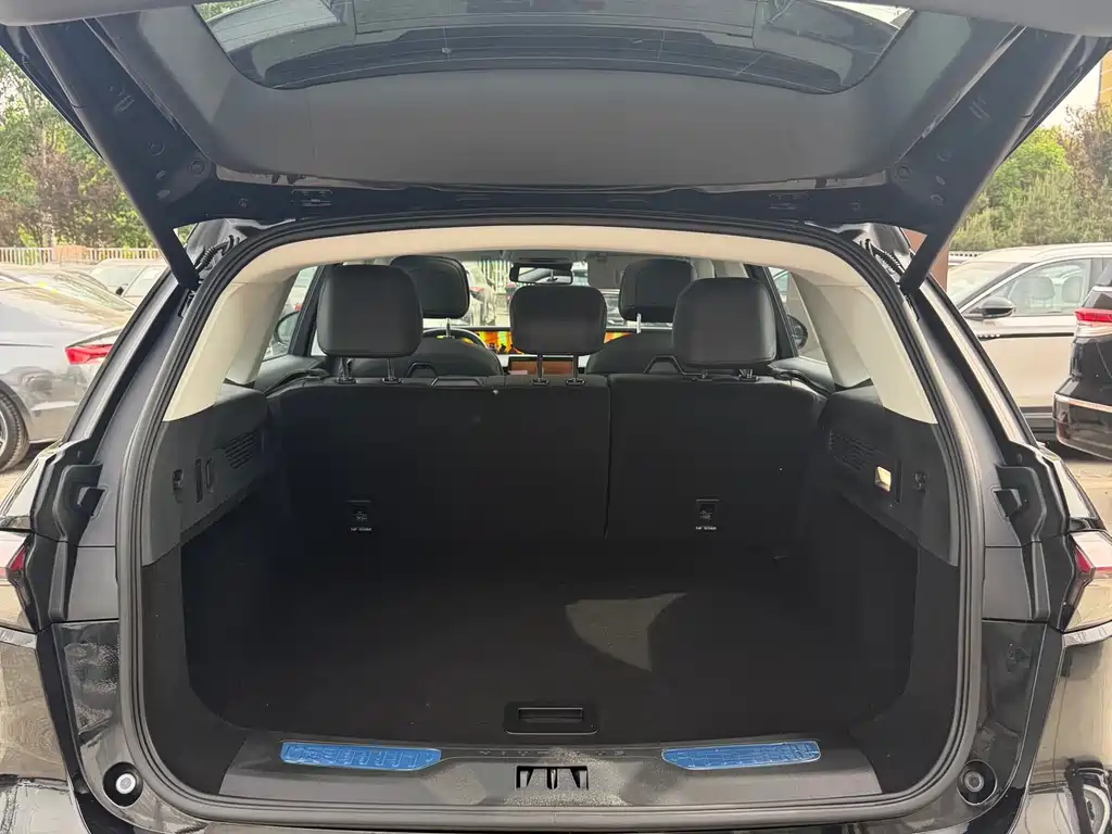 Nautilus 2.0 T 4 WD Supreme Wise