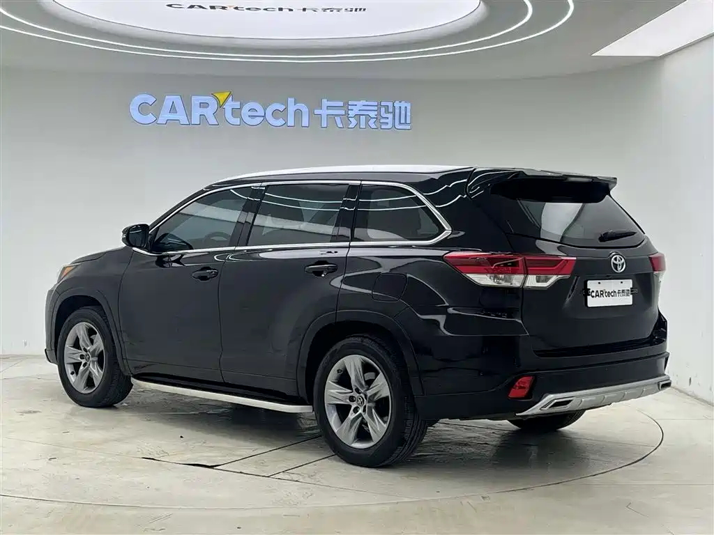Highlander 2.0 T 4 WD Elite 7-seat