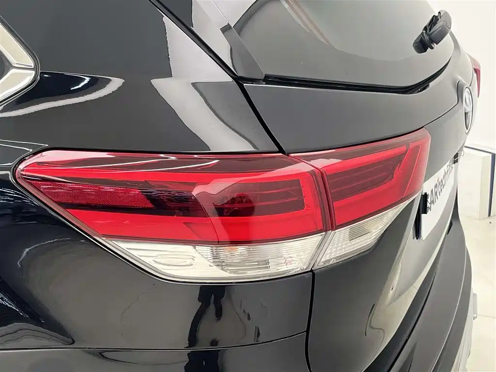 Highlander 2.0 T 4 WD Elite 7-seat