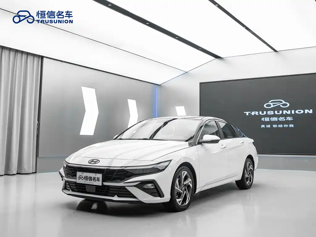 Elantra 1.5 L CVT GLX Elite