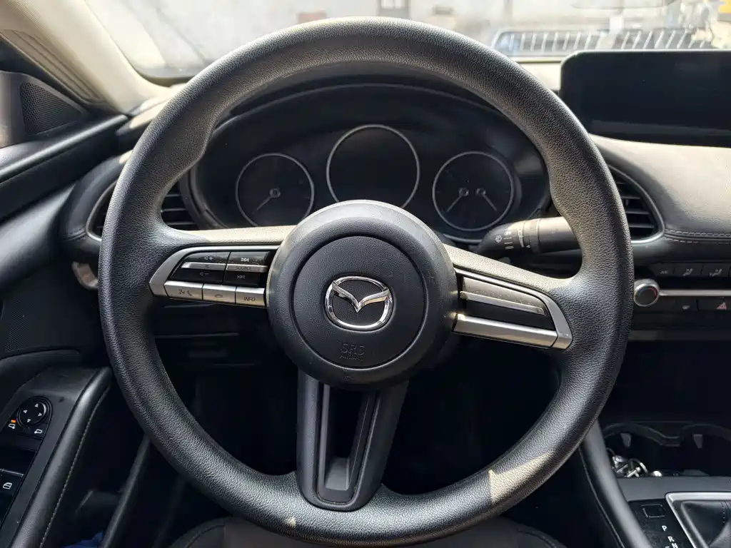 Mazda 3 Axela 2.0 L Auto Quality Engine