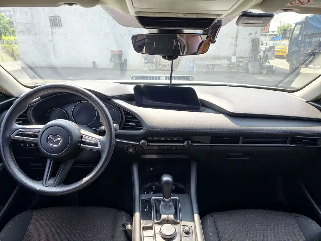 Mazda 3 Axela 2.0 L Auto Quality Engine