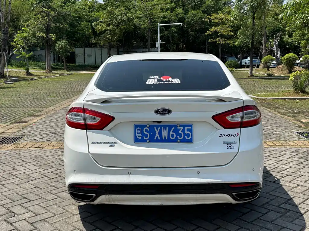 Mondeo 2.0 L GTDi240 Luxury Sport