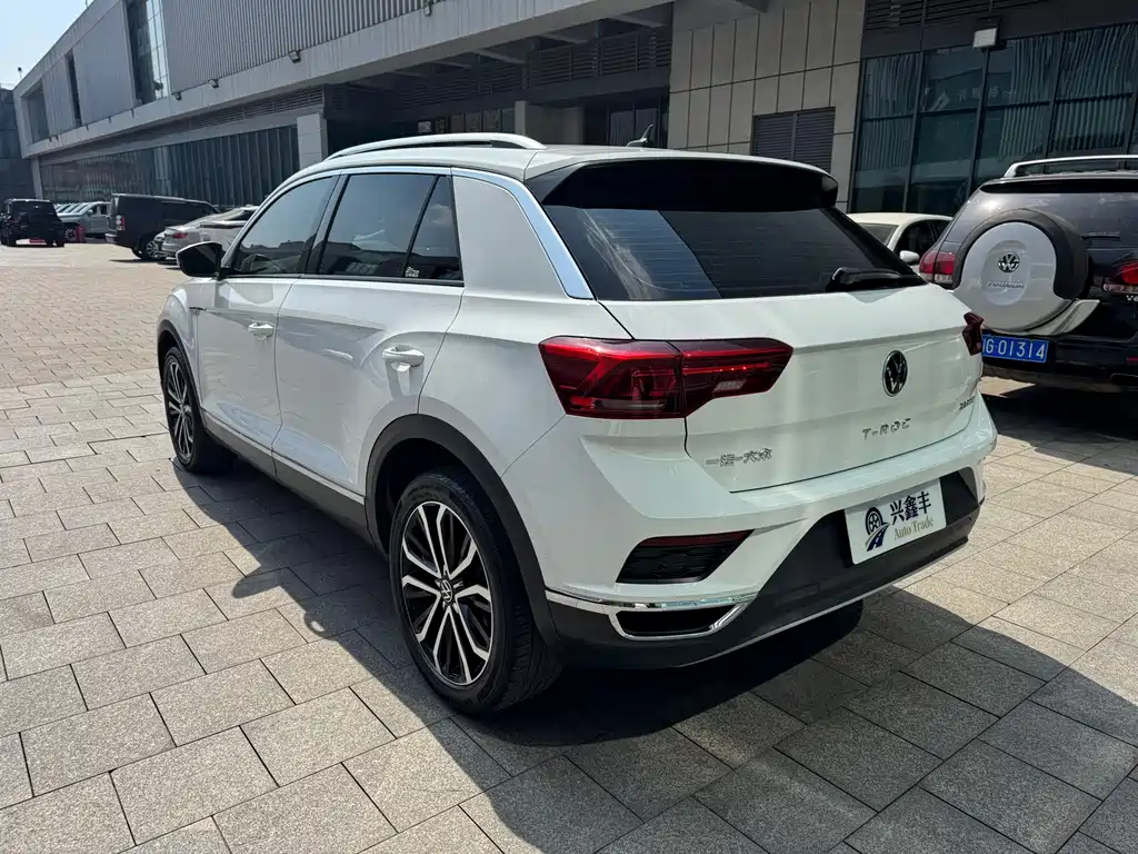 T-ROC 280 TSI DSG 2 WD Comfort Enjoyment PLUS