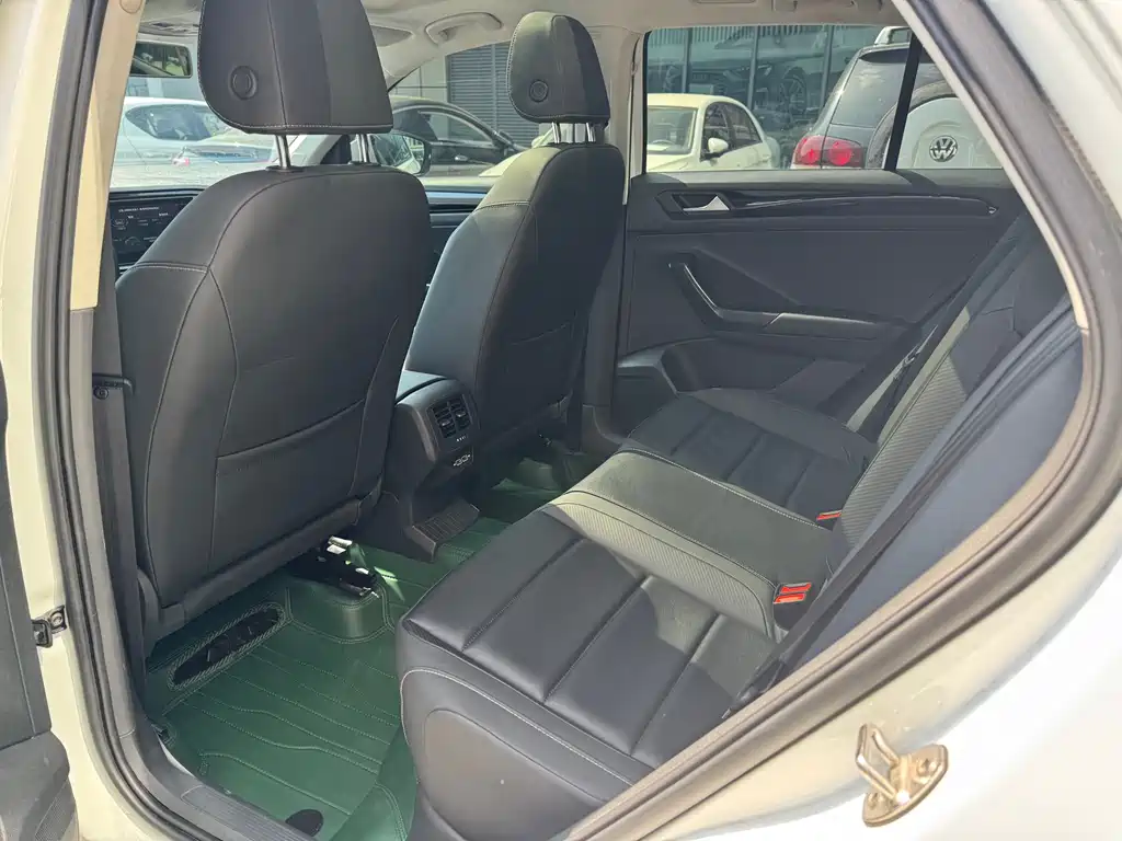 T-ROC 280 TSI DSG 2 WD Comfort Enjoyment PLUS