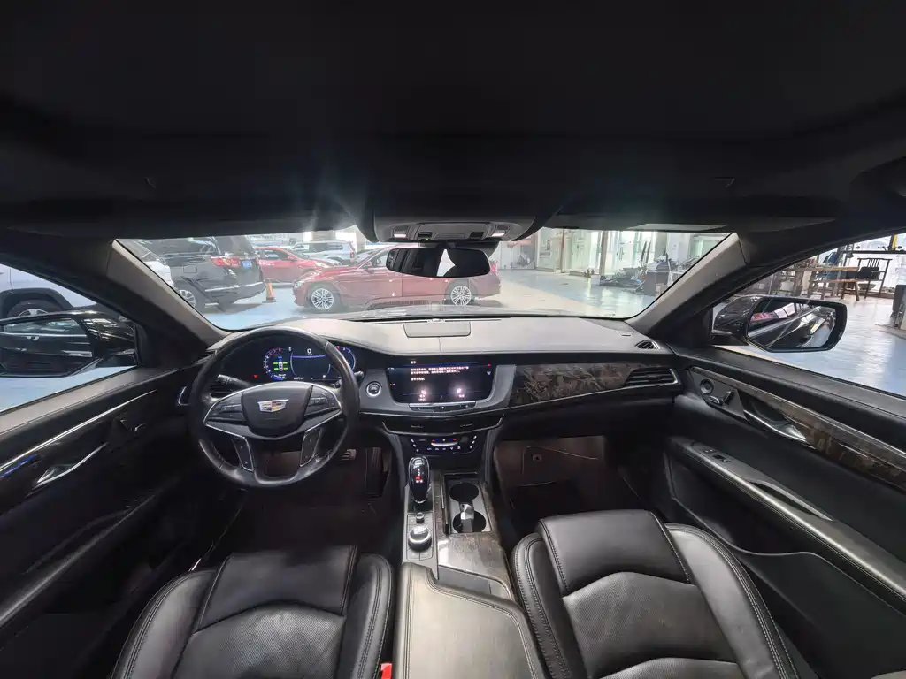 Cadillac CT6 28 T Luxury