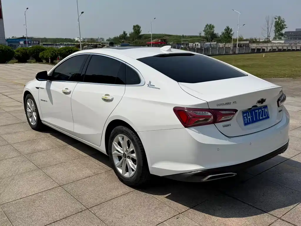 Malibu XL 535 T CVT Sharp Dynamic