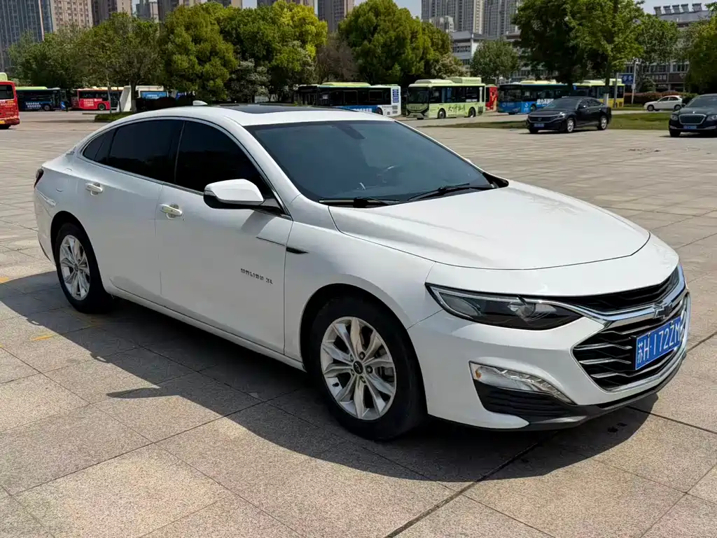Malibu XL 535 T CVT Sharp Dynamic