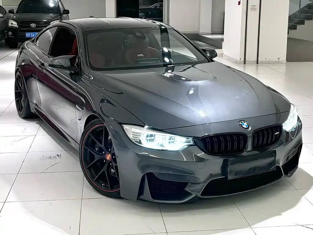 BMW M4 M4 2-door Coupe