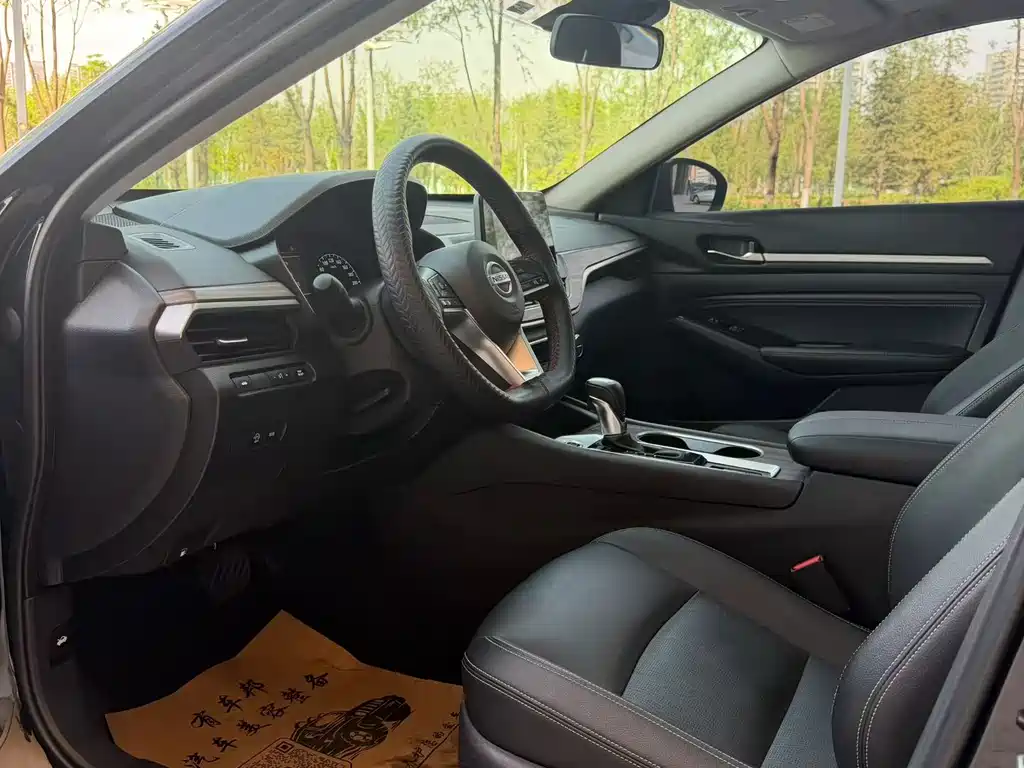 Teana 2.0 L XL Comfort