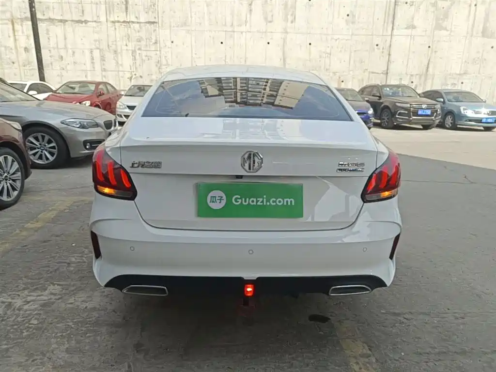 MG5 Facelift 180 DVVT CVT Youth Luxury
