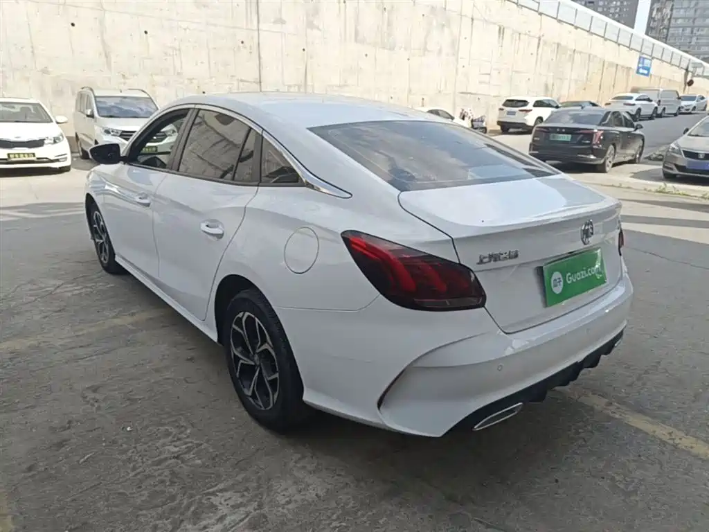 MG5 Facelift 180 DVVT CVT Youth Luxury