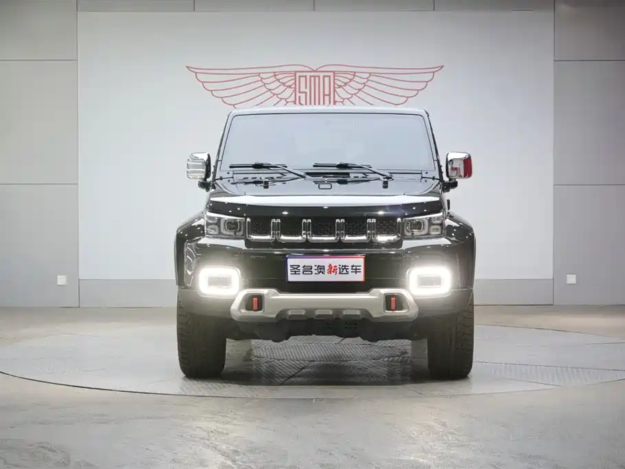 BAIC BJ40 2.0 T City Hunter Glory