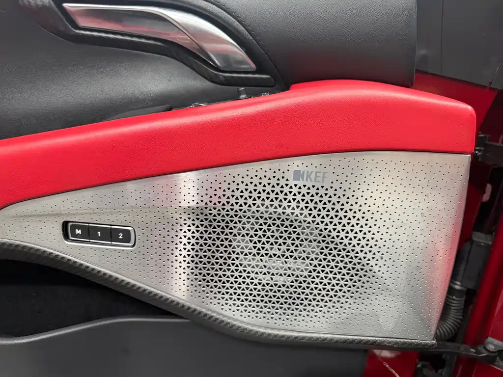 EMIRA 2.0 T DCT First Edition