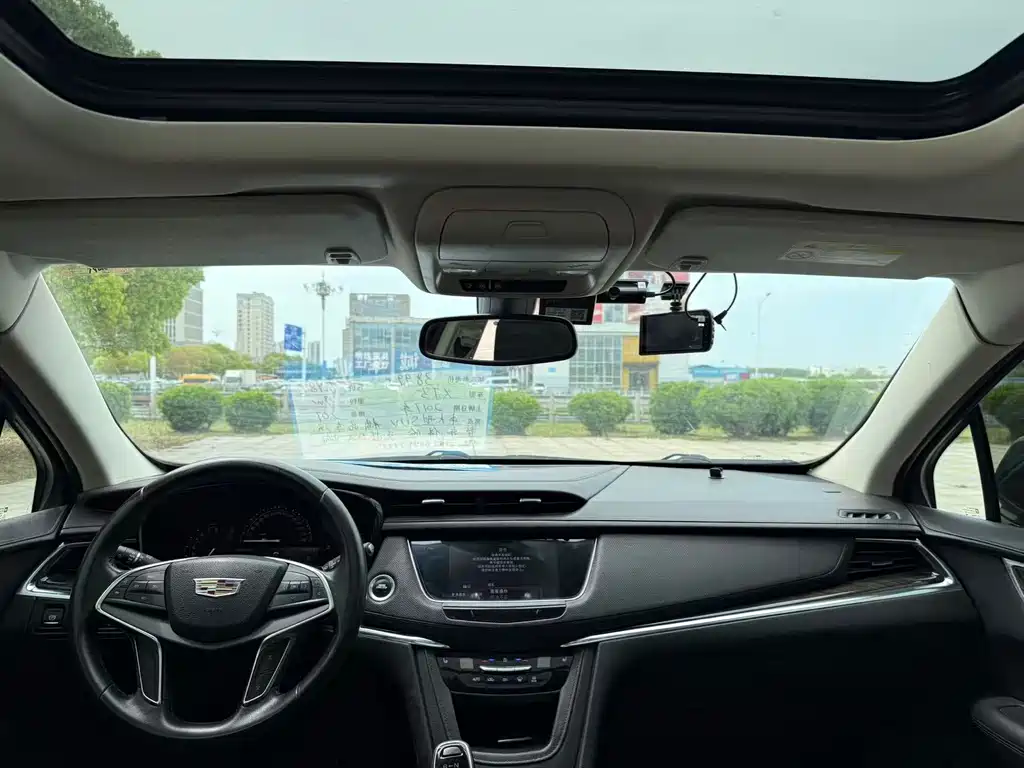 Cadillac XT5 25 T Luxury