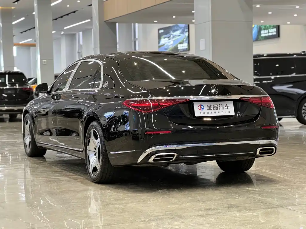 Maybach S-Class S 480 4 MATIC