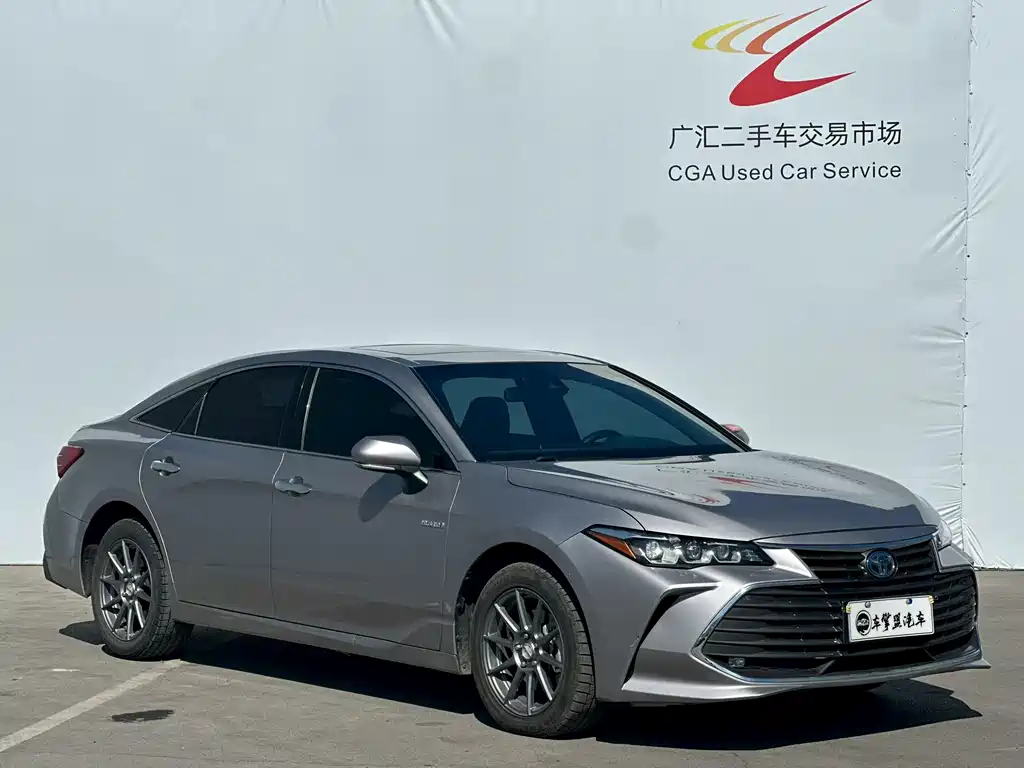 Avalon 2.5 L Luxury