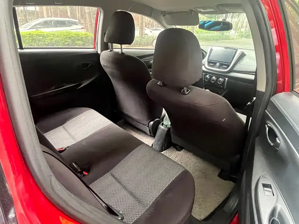 Vios FS 1.5 L CVT Sharp Speed