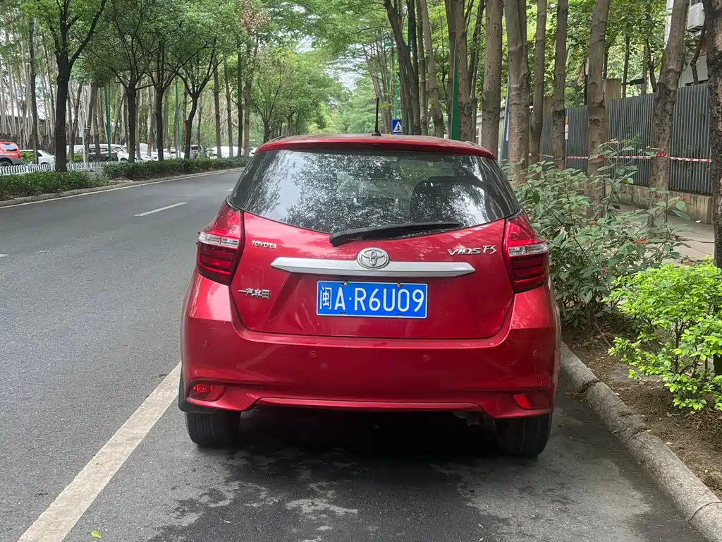 Vios FS 1.5 L CVT Sharp Speed