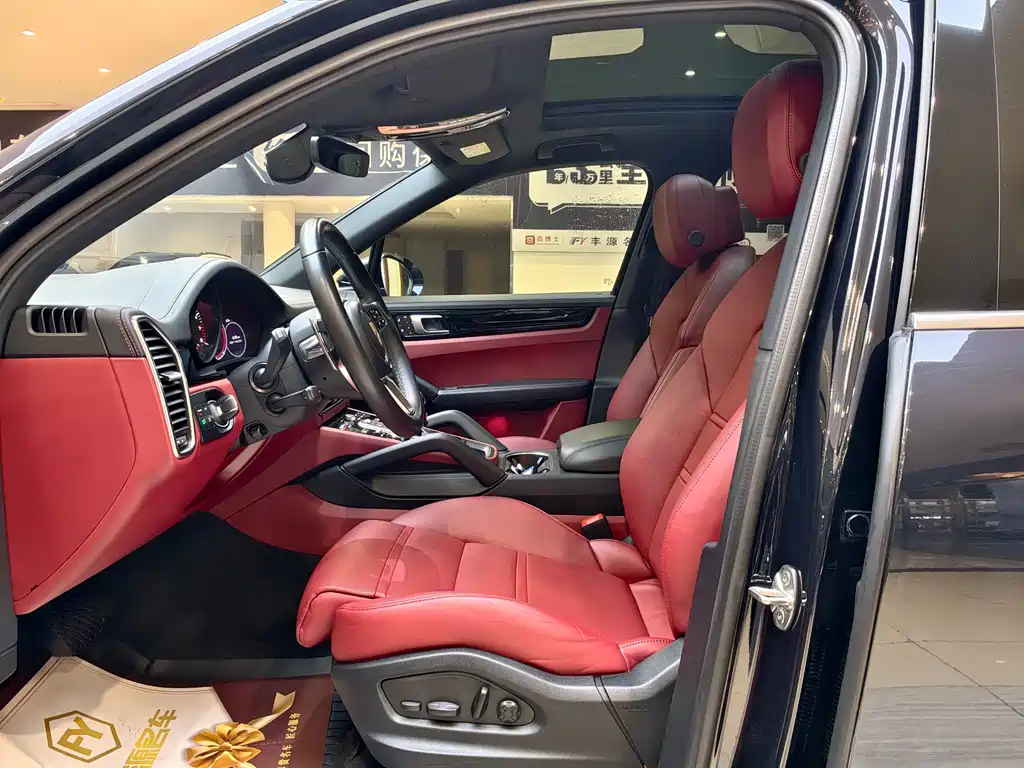Cayenne Cayenne 3.0 T Platinum