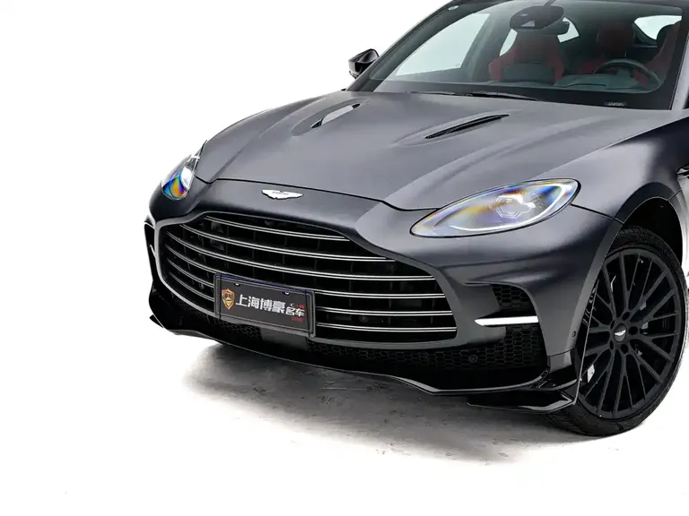 Aston Martin DBX 4.0 T V8 707