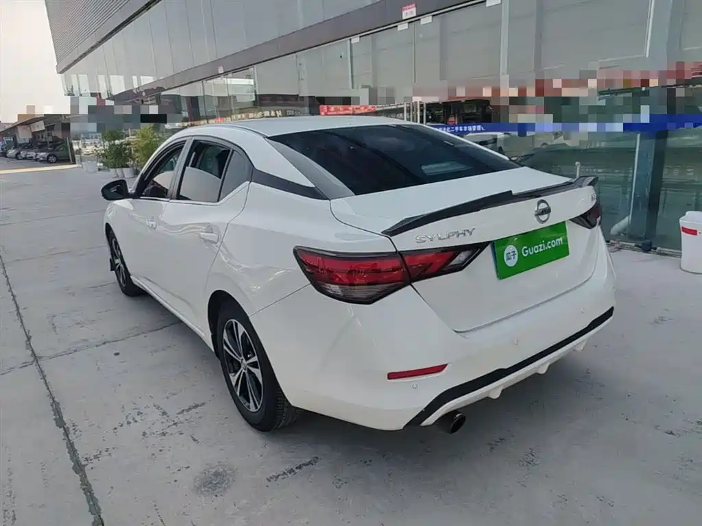 Sylphy 1.6 L XL CVT Joy