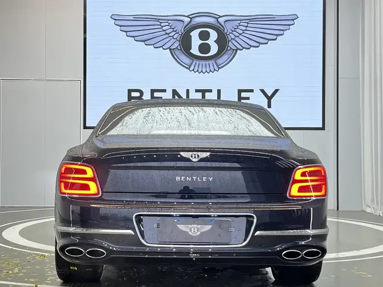 Bentley Flying Spur 4.0 T V8 Standard