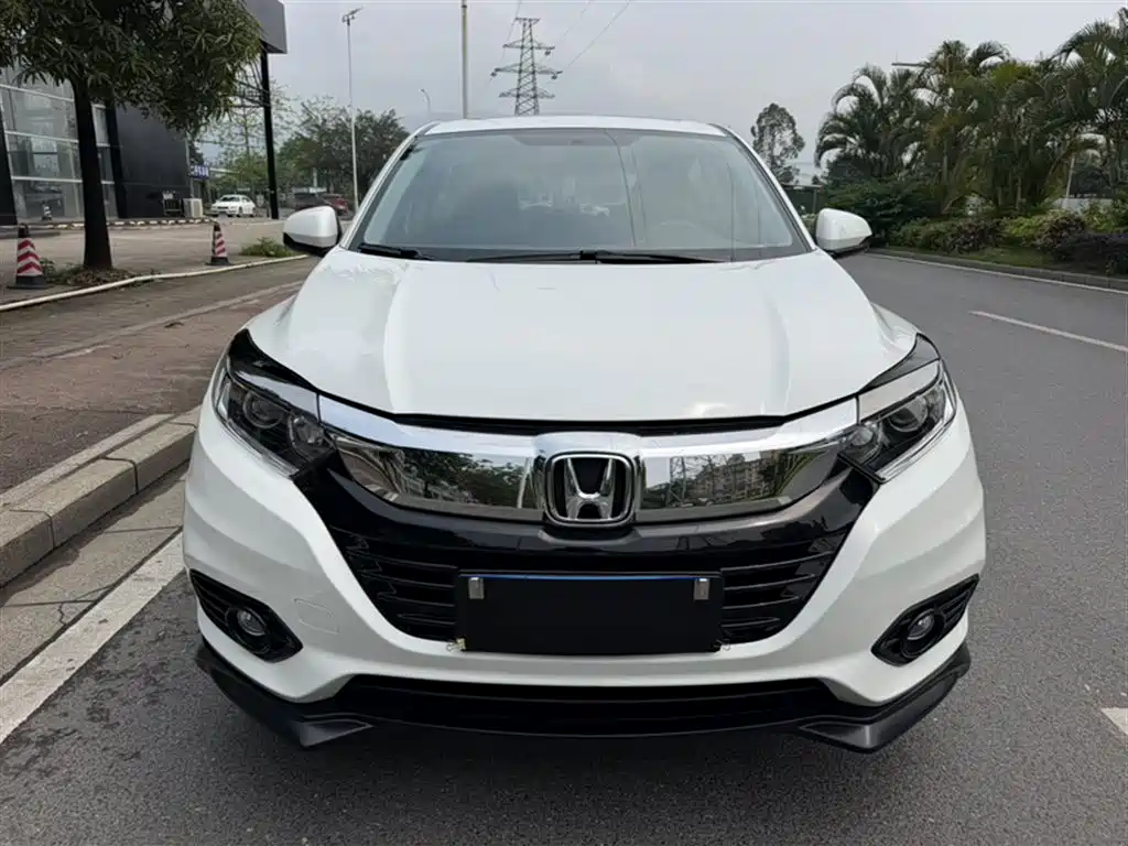Vezel 1.5 L CVT Pioneer