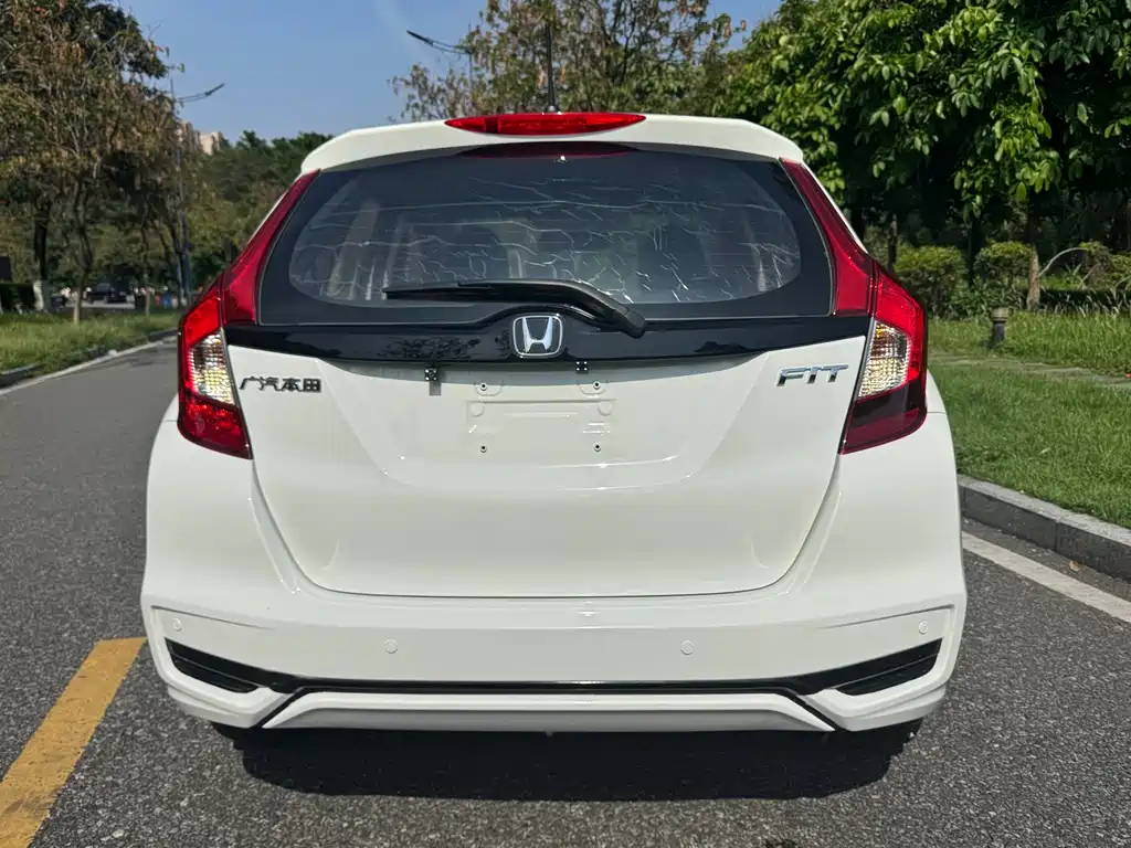Fit 1.5 L CVT Comfort