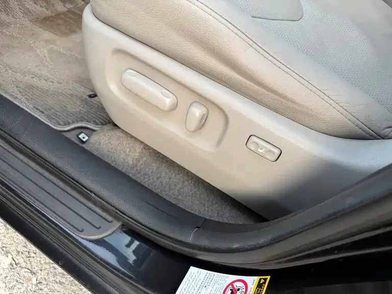 Toyota RAV4 2.4 L Auto Luxury Upgraded