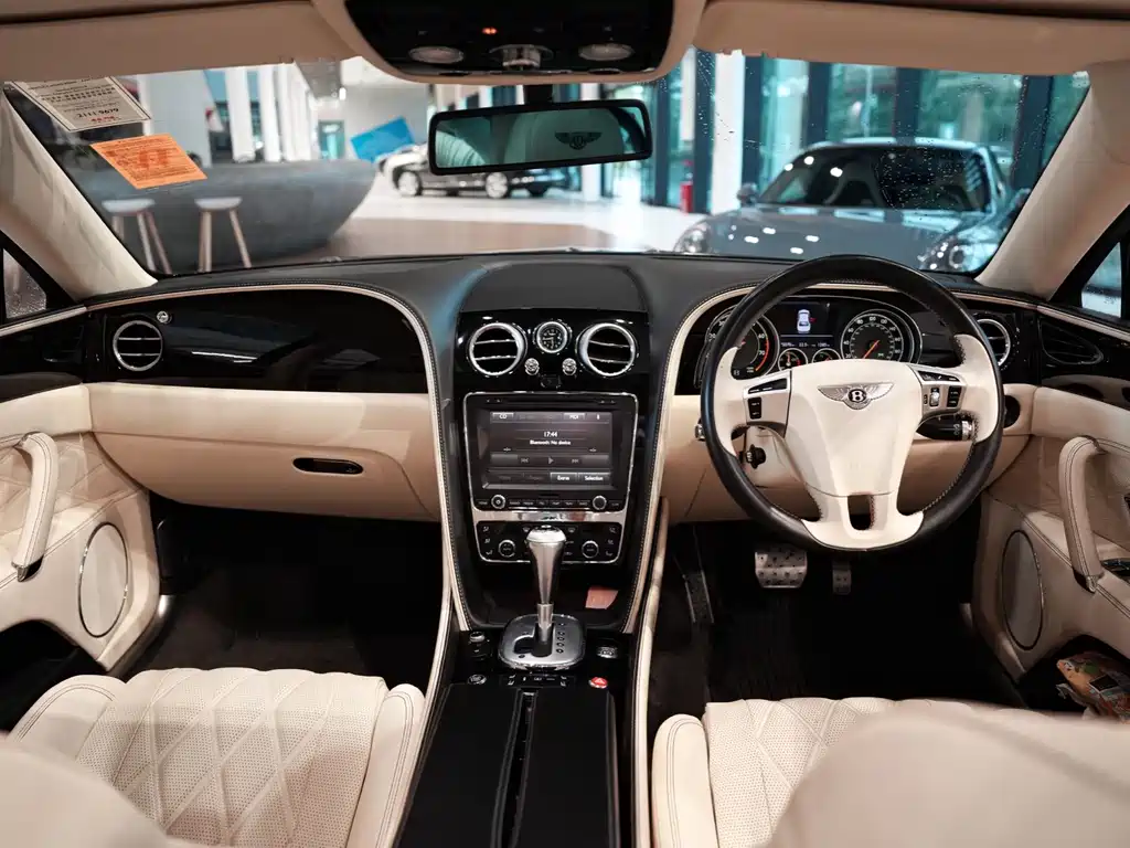 Flying Spur 6.0 T W12 Distinguished
