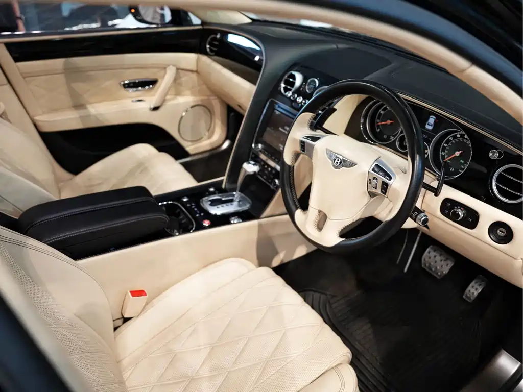 Flying Spur 6.0 T W12 Distinguished