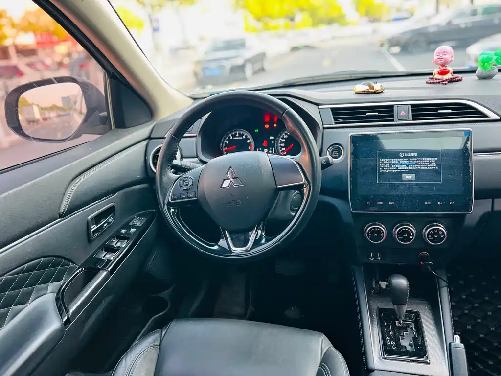 ASX 2.0 L CVT Smart Leading