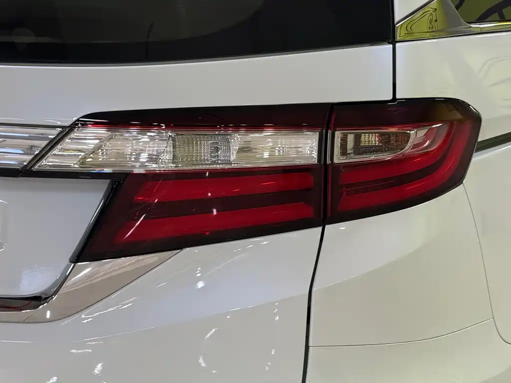 Odyssey 2.4 L Comfort