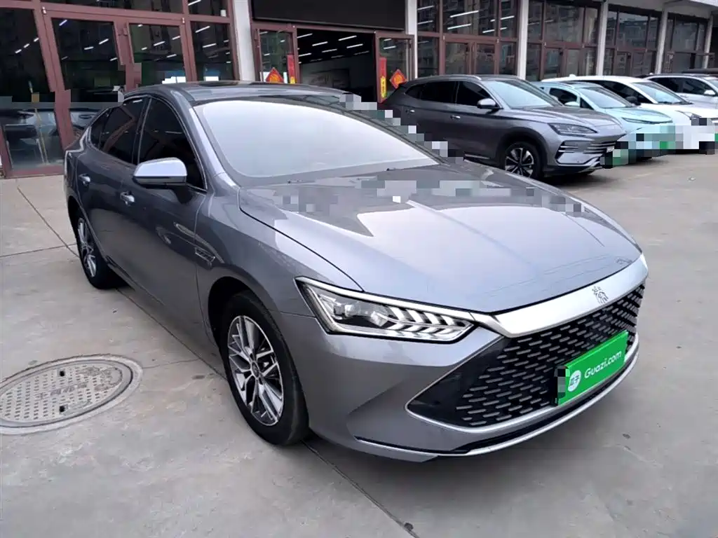 Qin PLUS 秦PLUS 2024款 荣耀版 DM-i 120 KM超越型