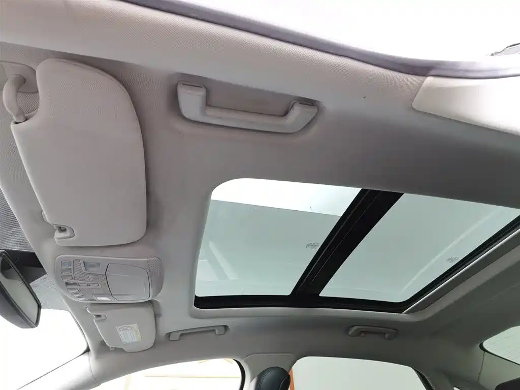 Taurus EcoBoost 245 Premium