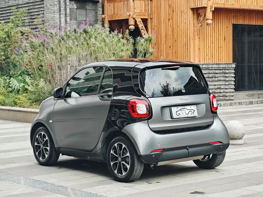 smart fortwo 1.0 L 52 kW Hardtop Passion