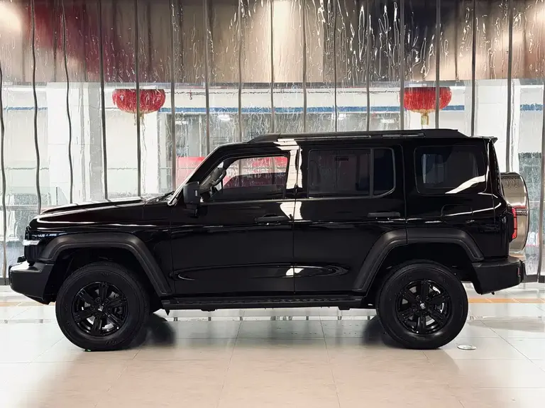 Tank 300 Offroad 2.0 T Conqueror