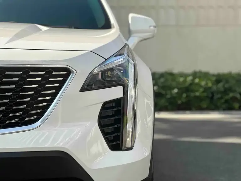 Cadillac XT4 28 T 2 WD Distinguished