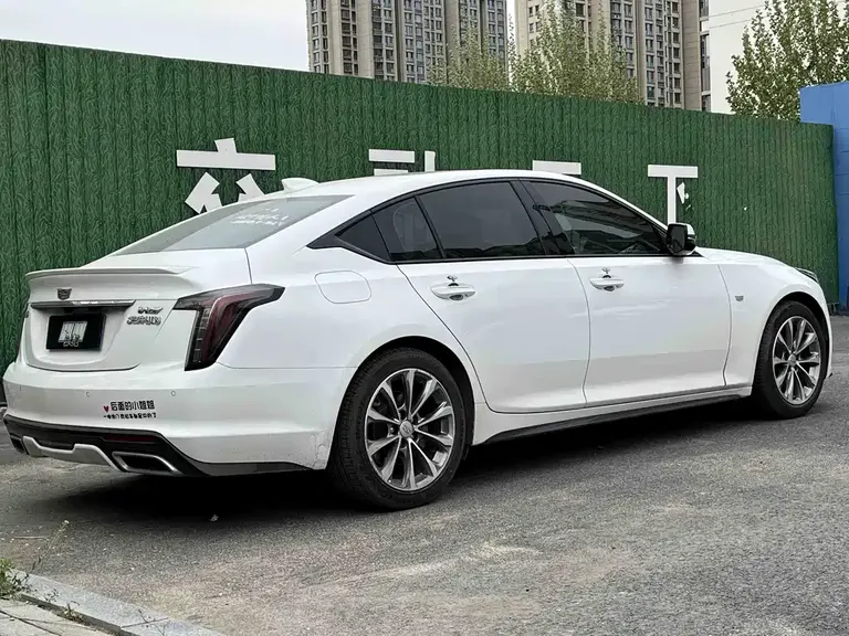 Cadillac CT5 Facelift 28 T Leading Sport