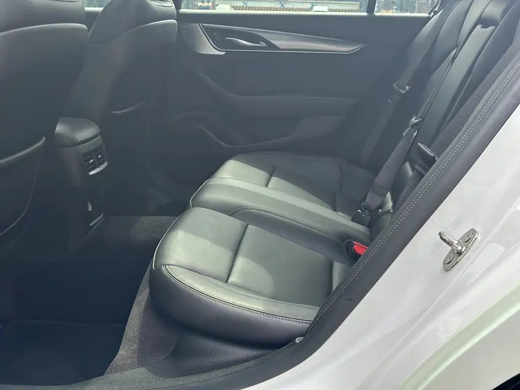 Cadillac CT5 28 T Luxury