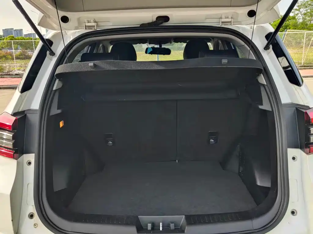 Tiggo 5 x Super Hero 1.5 L CVT Luxury