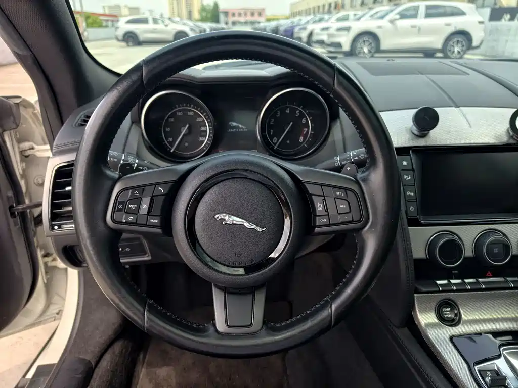Jaguar F-TYPE 3.0 SC Hardtop