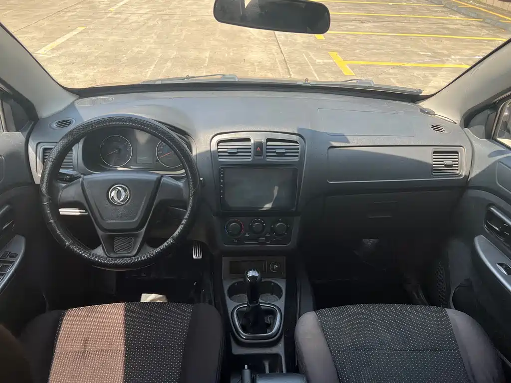 Fengguang 330 1.5 L Manual Pleasure DK15