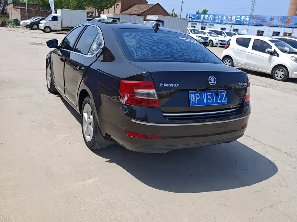 Octavia 明锐 2015款 1.6 L 手动逸俊版