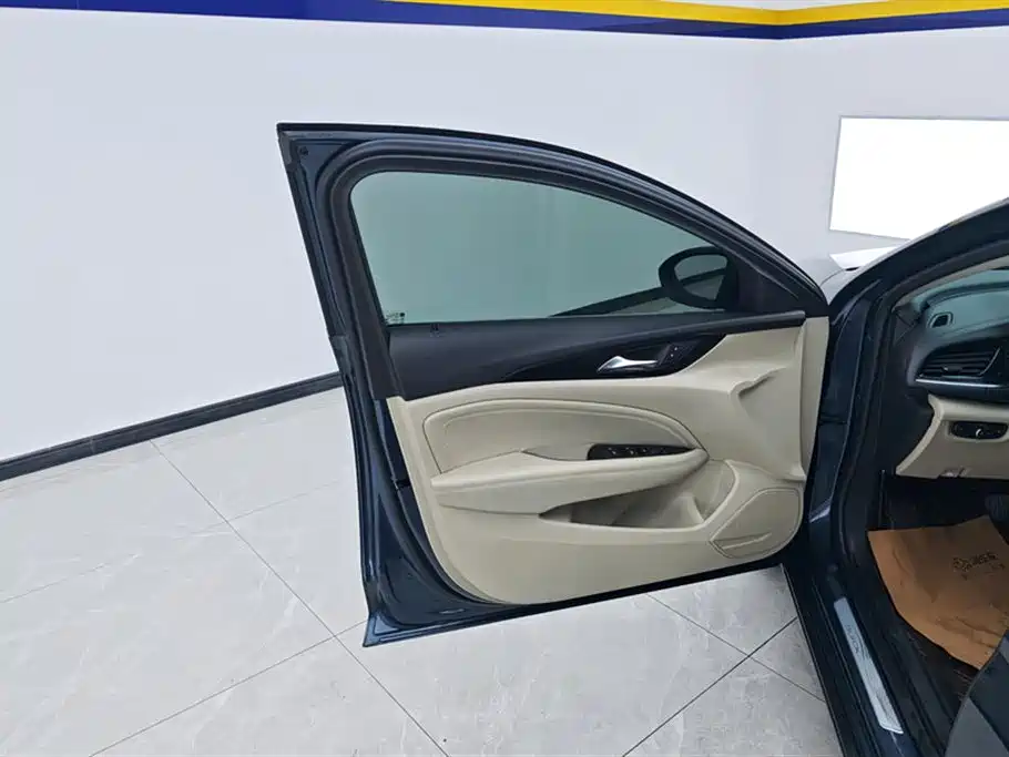Regal 552 T Elite