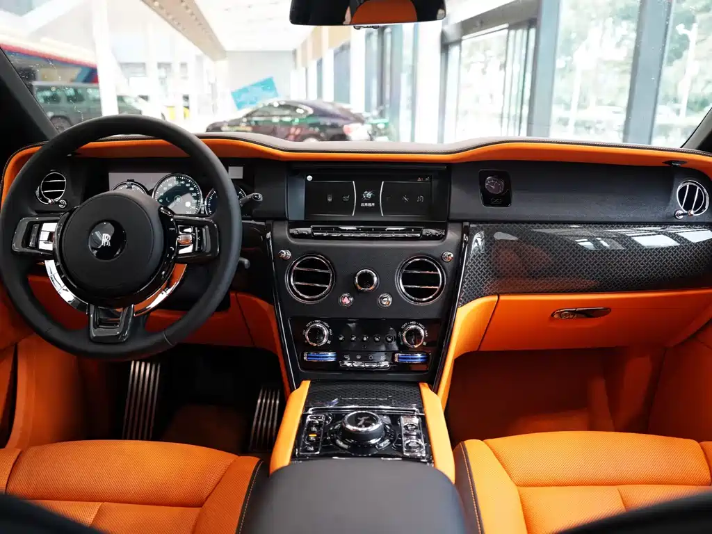 Cullinan Black Badge