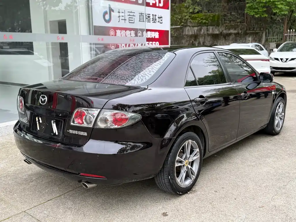Mazda 6 2.0 L Auto Fashion