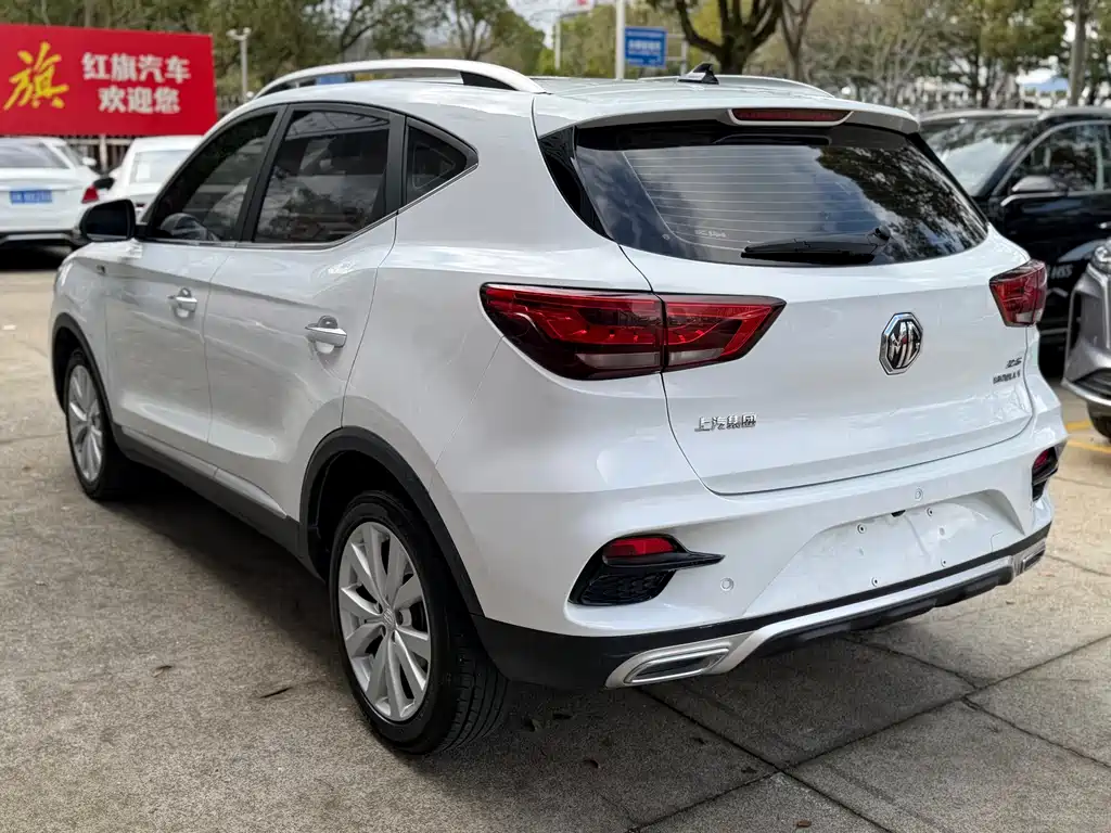 MG ZS 180 DVVT Auto Lite