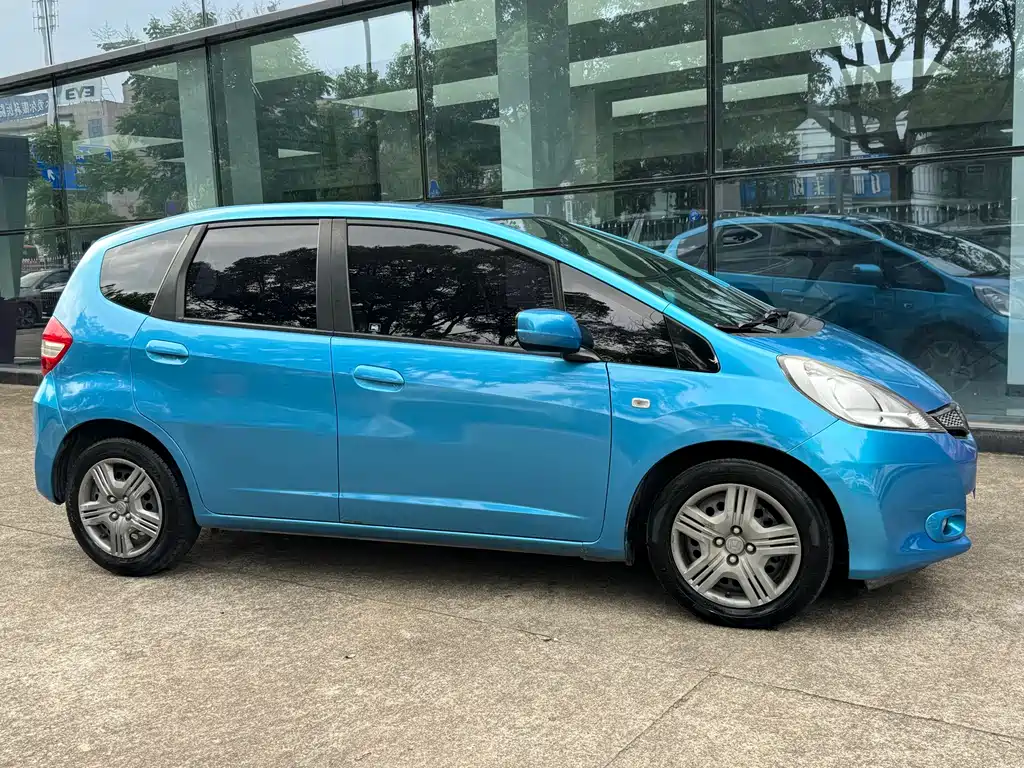 Fit 1.3 L Auto Comfort